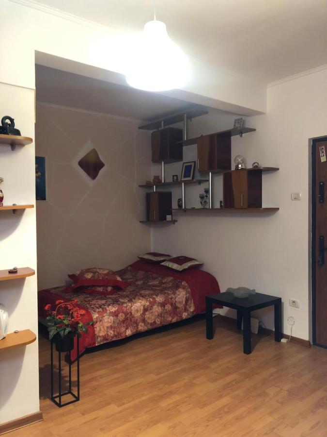 Charming Quiet Studio Coltea Old Town In The Centre Of Bukarest Kültér fotó