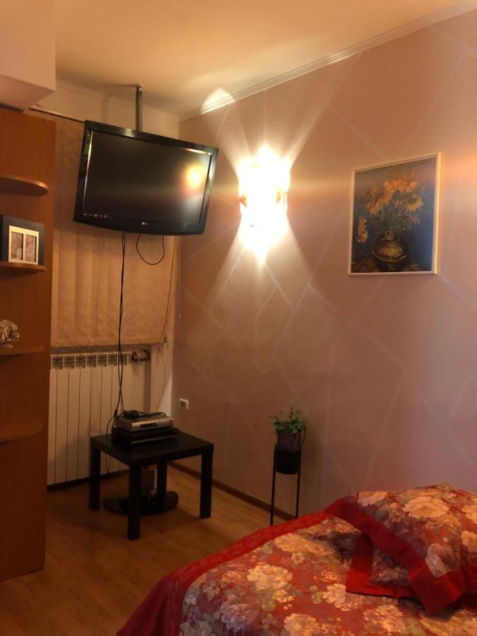 Charming Quiet Studio Coltea Old Town In The Centre Of Bukarest Kültér fotó