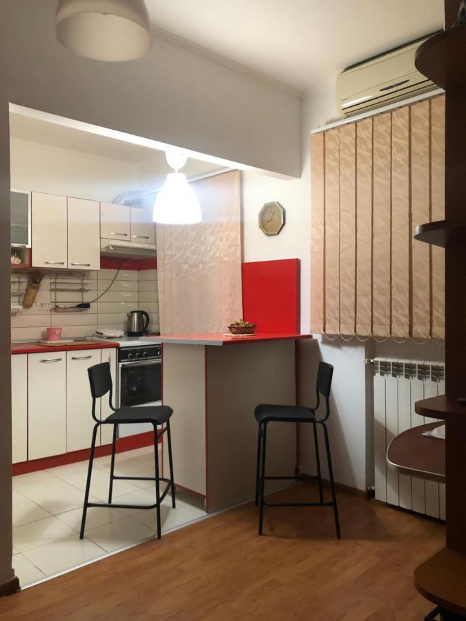 Charming Quiet Studio Coltea Old Town In The Centre Of Bukarest Kültér fotó