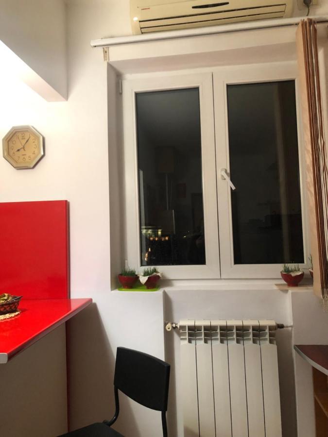 Charming Quiet Studio Coltea Old Town In The Centre Of Bukarest Kültér fotó